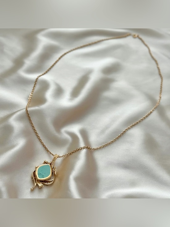 AUTHENTIC RARE VINTAGE SEIKO GOLD WATCH NECKLACE main image 5